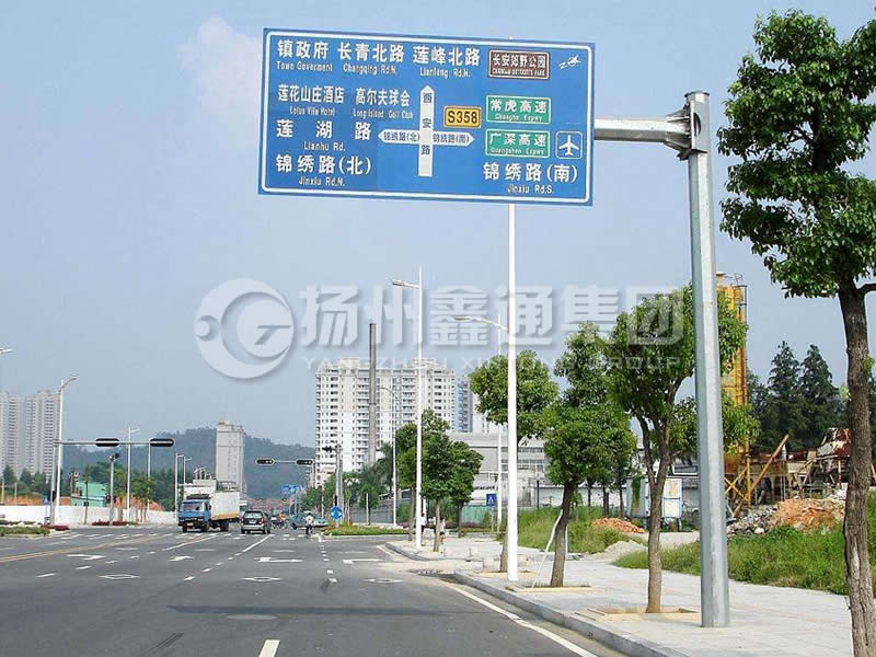 BZG-008，交通標(biāo)志桿，八棱交通標(biāo)志桿