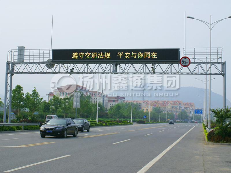 LMJ-013，桁架式情報板門架，龍門架